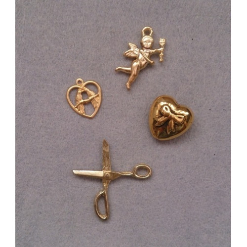 Charms - gold colour